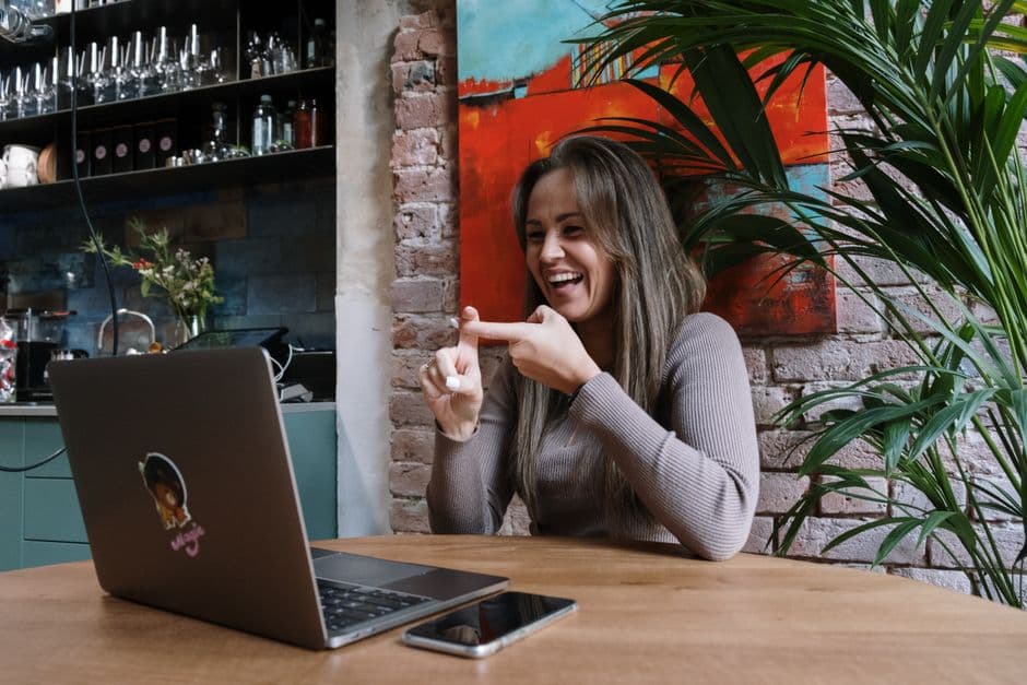 Скачайте Skype с сайта