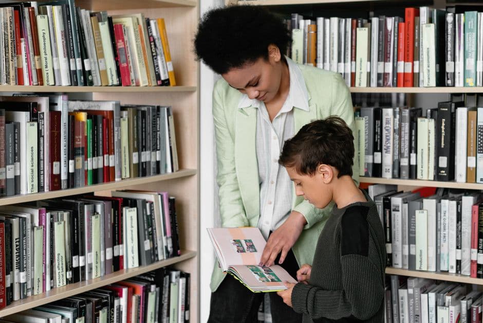 Выберите интересную книгу или статью
