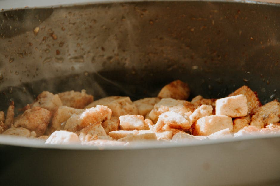 Порежьте мясо