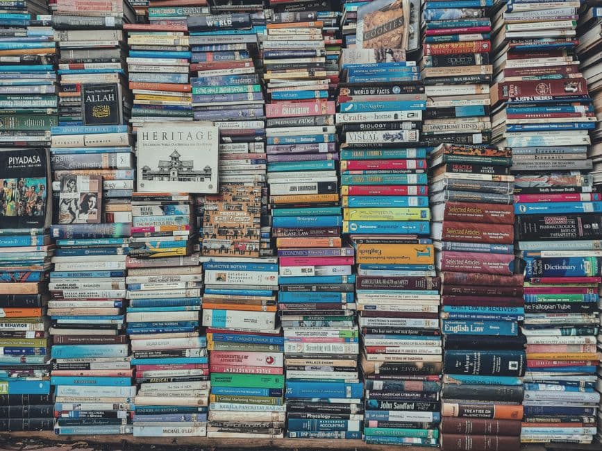 Ищите книги с иллюстрациями